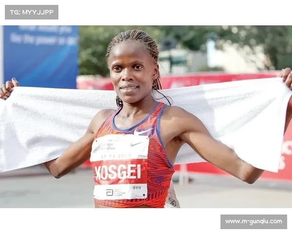 朱慧女子200米混合泳后来居上，打破自己保持的全国纪录